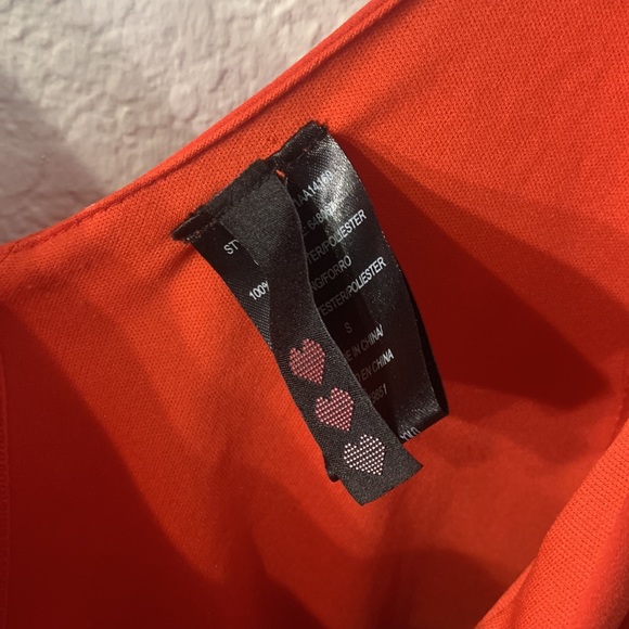 Red Romper - Picture 3 of 7